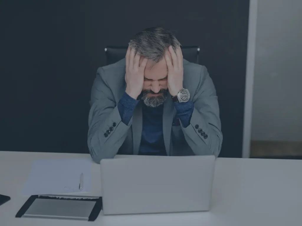 Führungskraft, die gegründet hat und feststellt, dass die Regeln sich geändert haben.